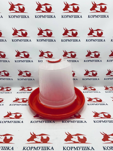 Поилка подвесная 10 литров с пробкой 1шт