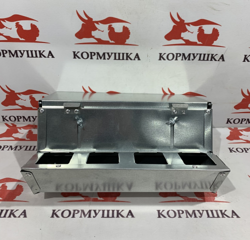 Кормушка куриная ЭКОНОМКА ПРЕСТИЖ 30 см (крышка,на клетку) 1 шт