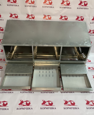 Гнездо для кур-несушек 3-1 (трехмесное,мет) 1 шт